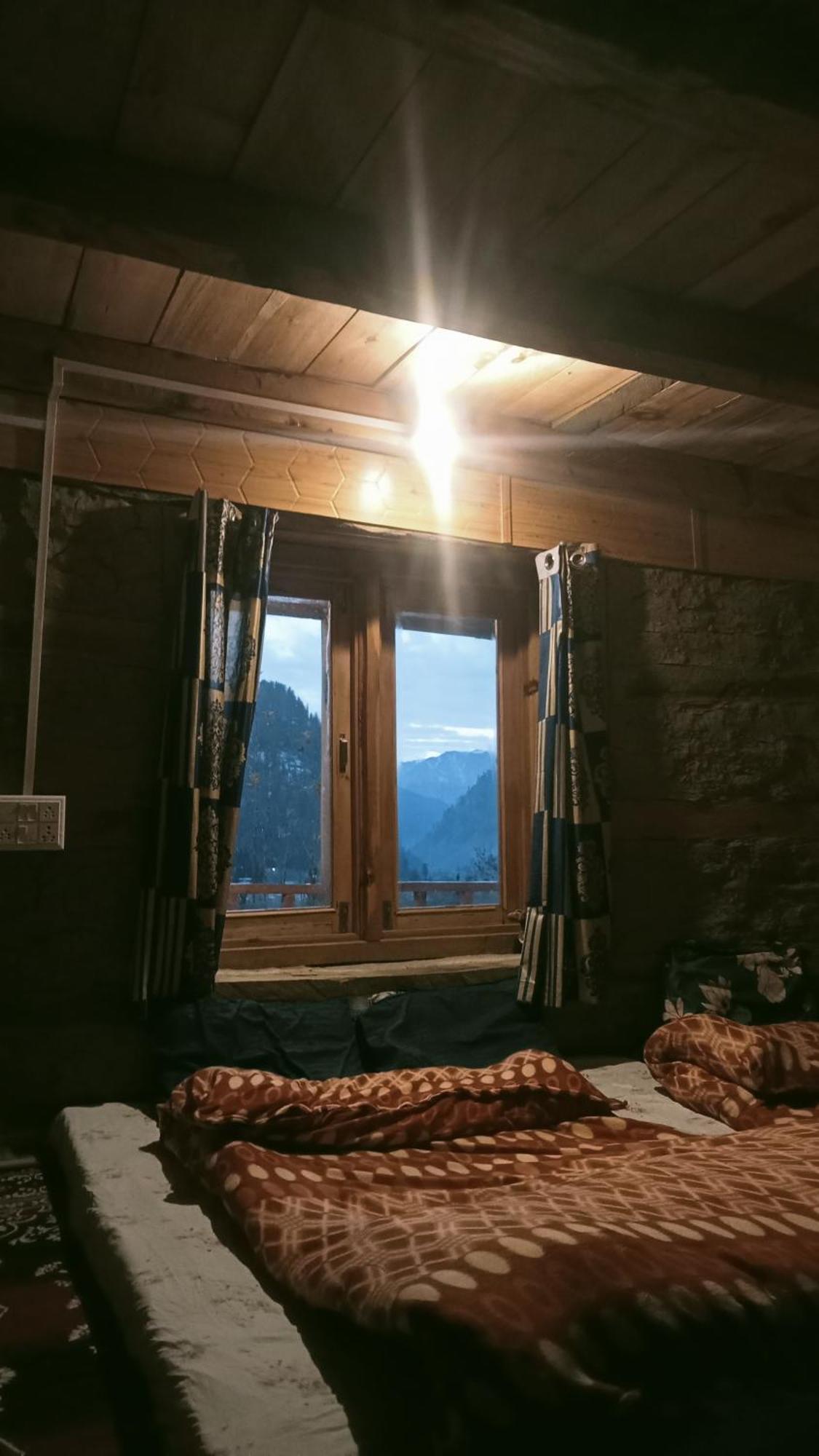 Woodstock Villa Rooms&Entirevilla Tulga Kalgha 外观 照片