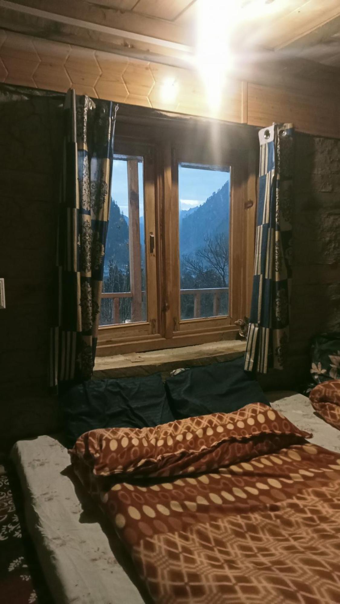 Woodstock Villa Rooms&Entirevilla Tulga Kalgha 外观 照片